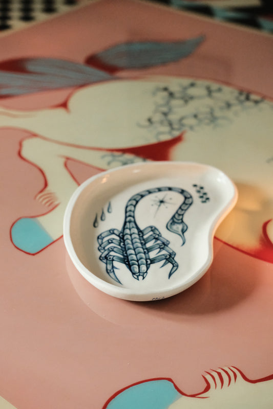Scorpion Tray